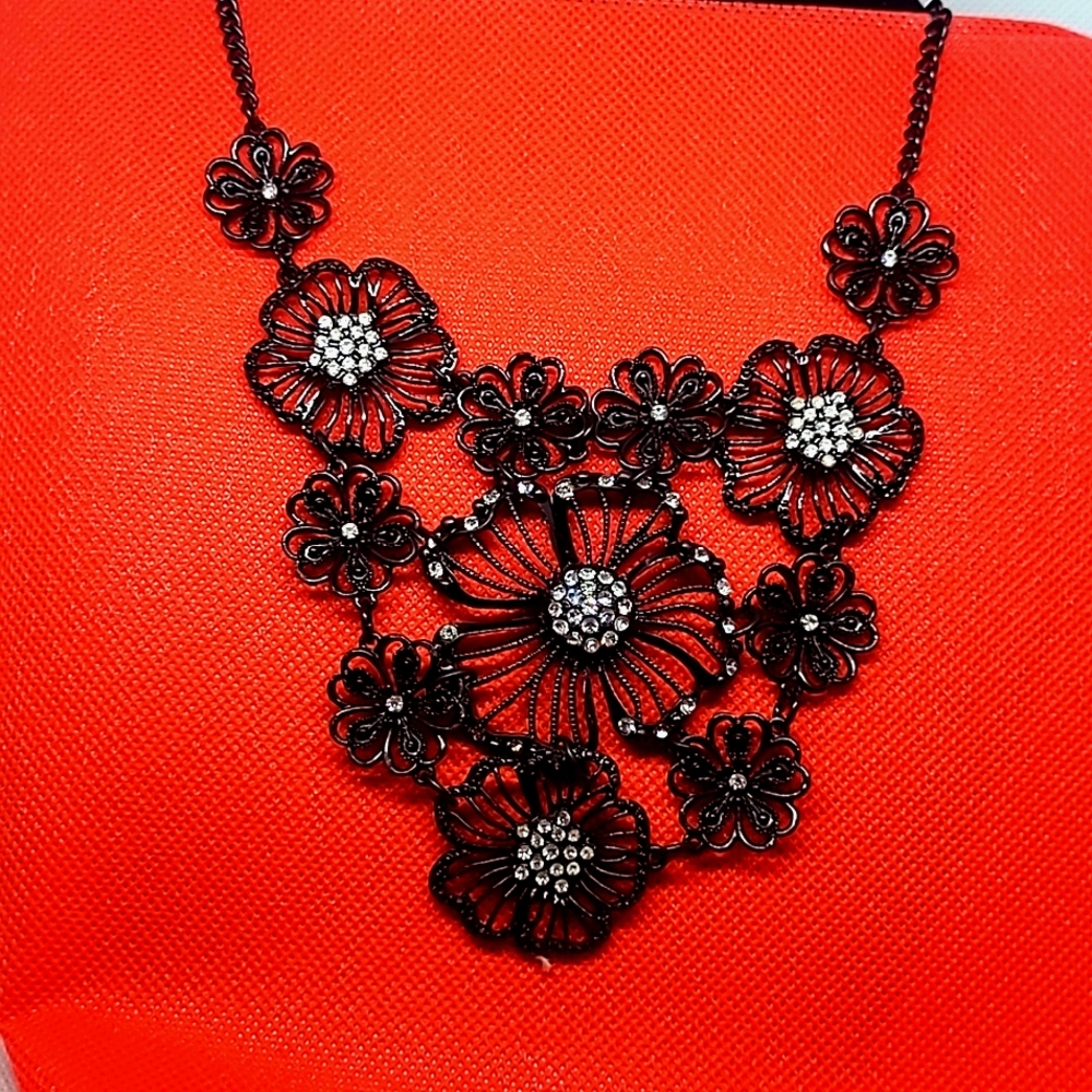 Black Flowers with Rhinestones Fashion Statement Necklace